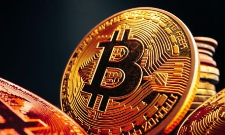 New Regulations Enhance Bankability of Stablecoins and Digital Assets