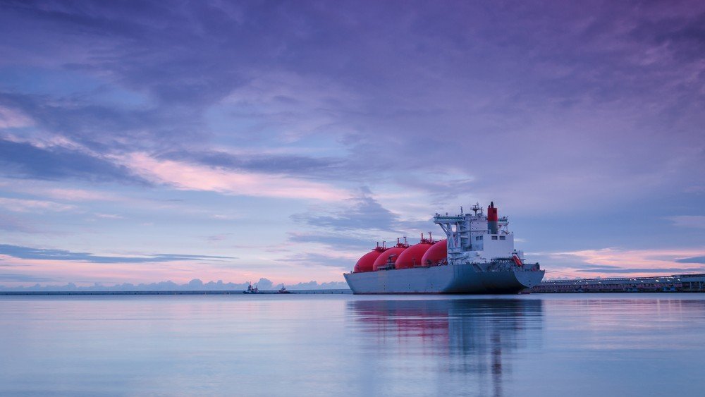 Qatar's LNG Production Set to Normalize Amid Regional Challenges