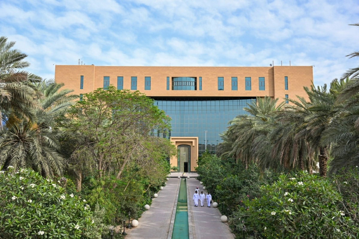 Saudi Arabia Eases 24-Hour Operating Fees for Key Sectors to Boost Business Activity
