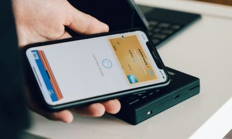 American Express and Apple Pay Revolutionize Rewards Redemption with Seamless Points Payments