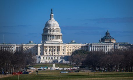 US Lawmakers Alarmed by Rising Adoption of Chinese AI Models
