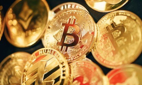 US Authorities Target $25 Million in Crypto Linked to Scams