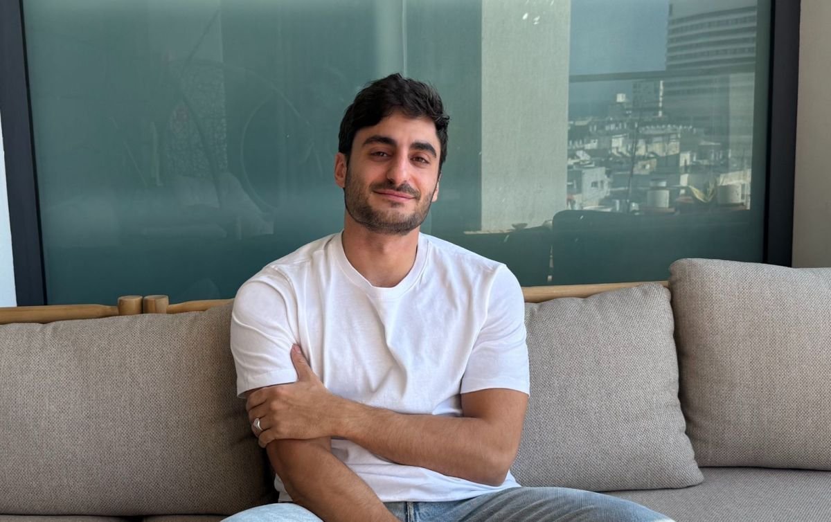 Base44 Unveils Proprietary AI Model to Compete with Industry Leaders