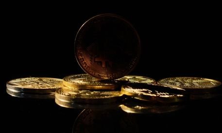 Stablecoin Market Faces Significant Decline Amidst Crypto Consolidation