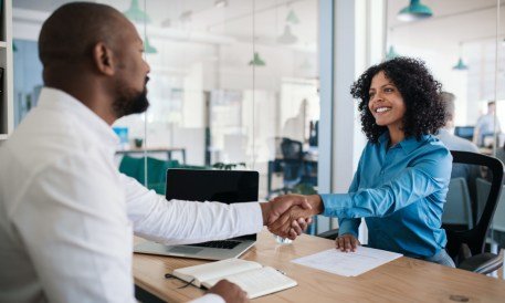 AI Investment Drives Job Growth Amid Mixed Employment Trends
