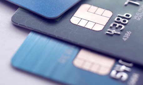 Credit Cards Embrace AI Subscriptions as New Reward Strategy