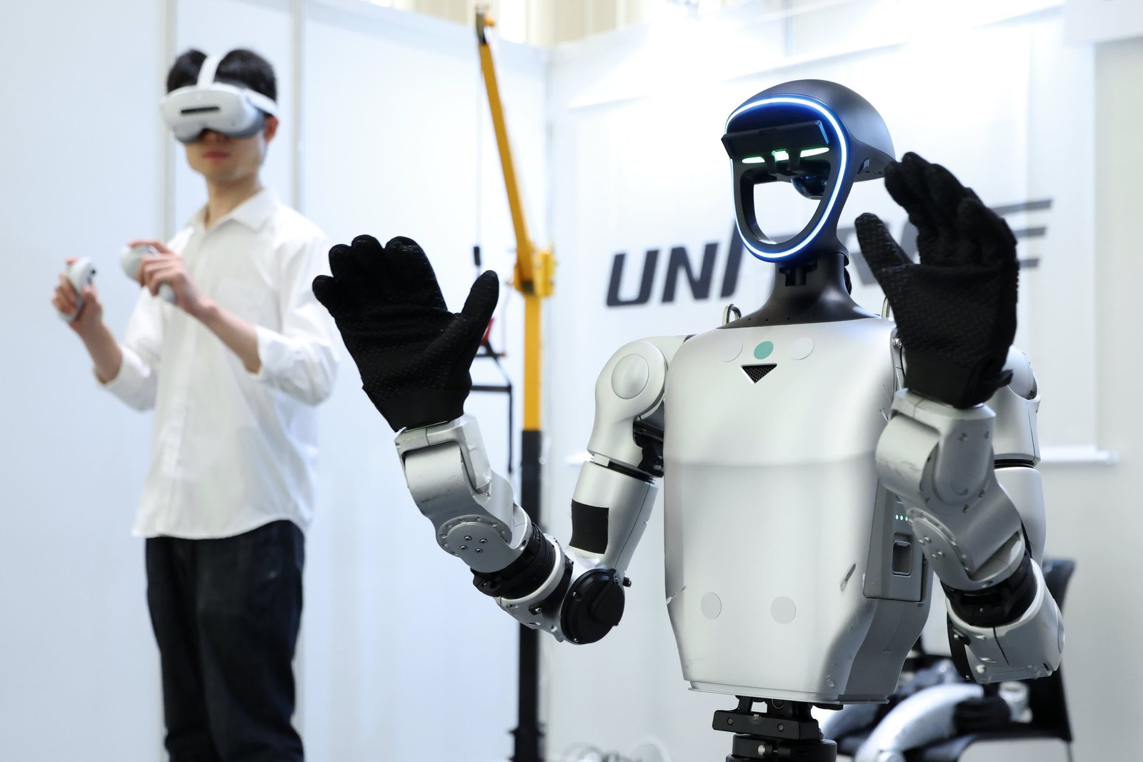 Morgan Stanley Boosts Forecast for China's Humanoid Robotics Market Amid Rapid Commercialization