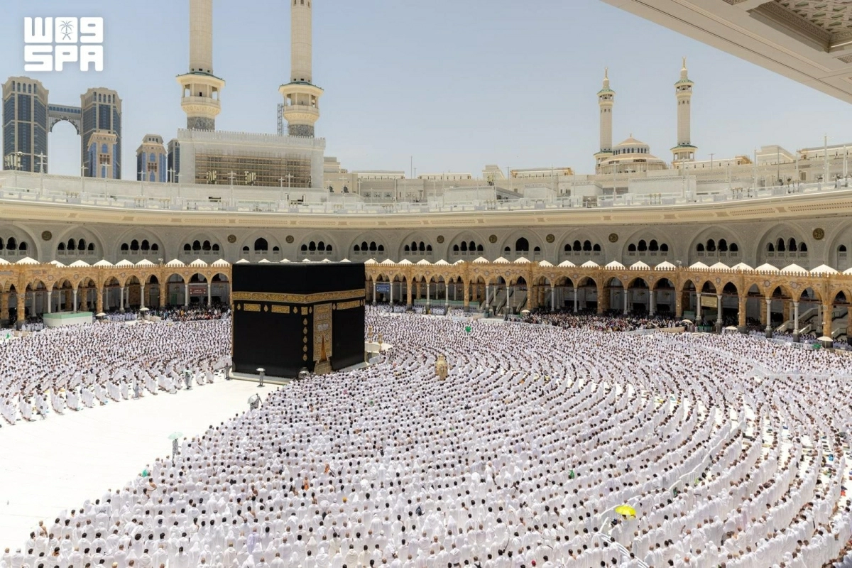 Grand Mosque Launches Real-Time Crowd Monitoring to Enhance Pilgrim Experience