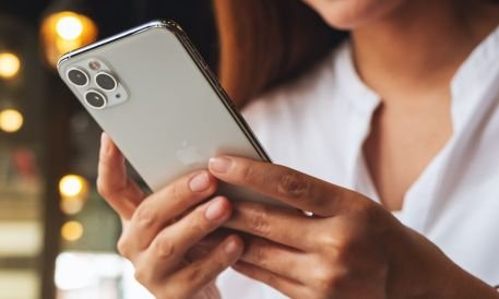 Apple Shifts to Leasing Model, Phasing Out iPhone Upgrade Program