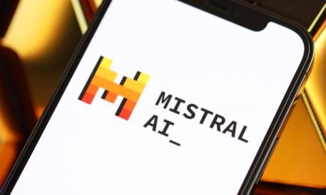 Samsung Eyes $1 Billion Stake in French AI Startup Mistral