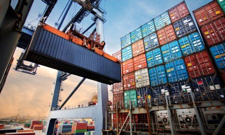 Visa and Airwallex Forge Partnership to Enhance Embedded Finance in Freight Sector